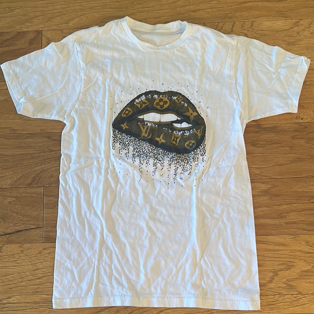 White T-Shirt with Black and Gold LV Lip Design
